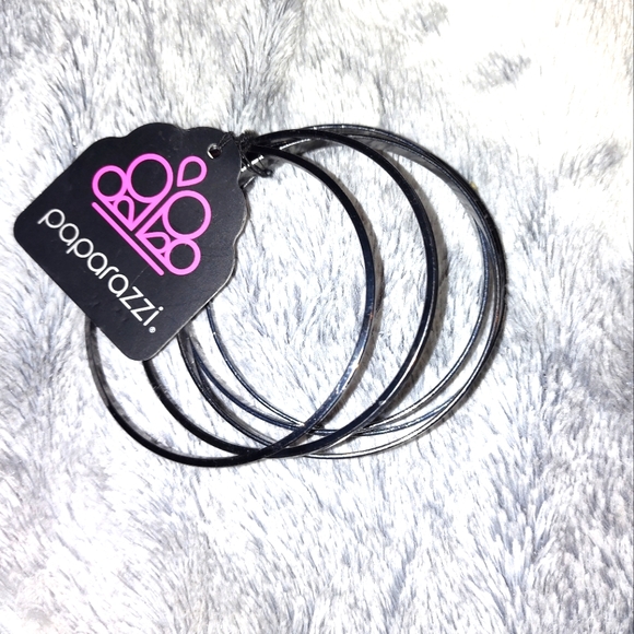 Jewelry - Bangle bracelet set